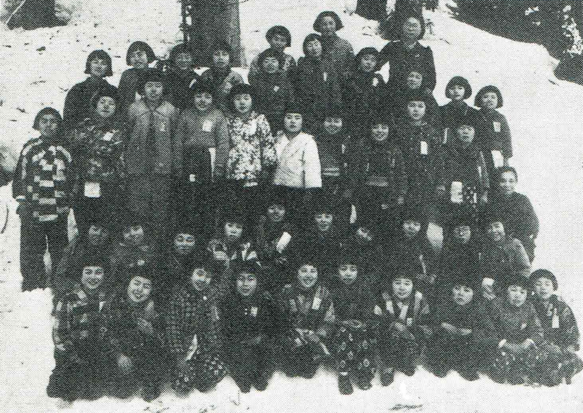 学童疎開の子どもたちの写真